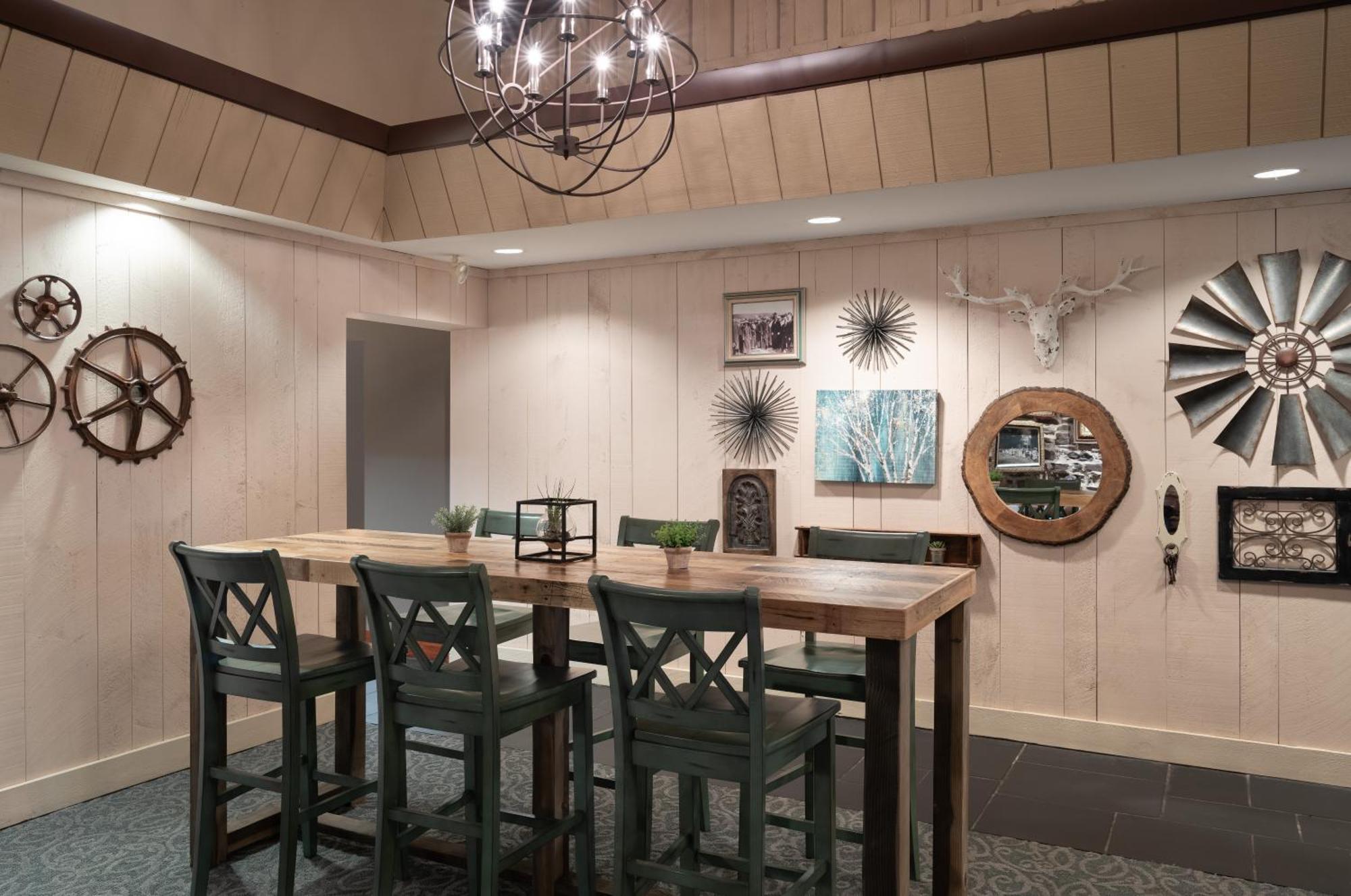 Pine Barn Inn Дэнвилл Экстерьер фото