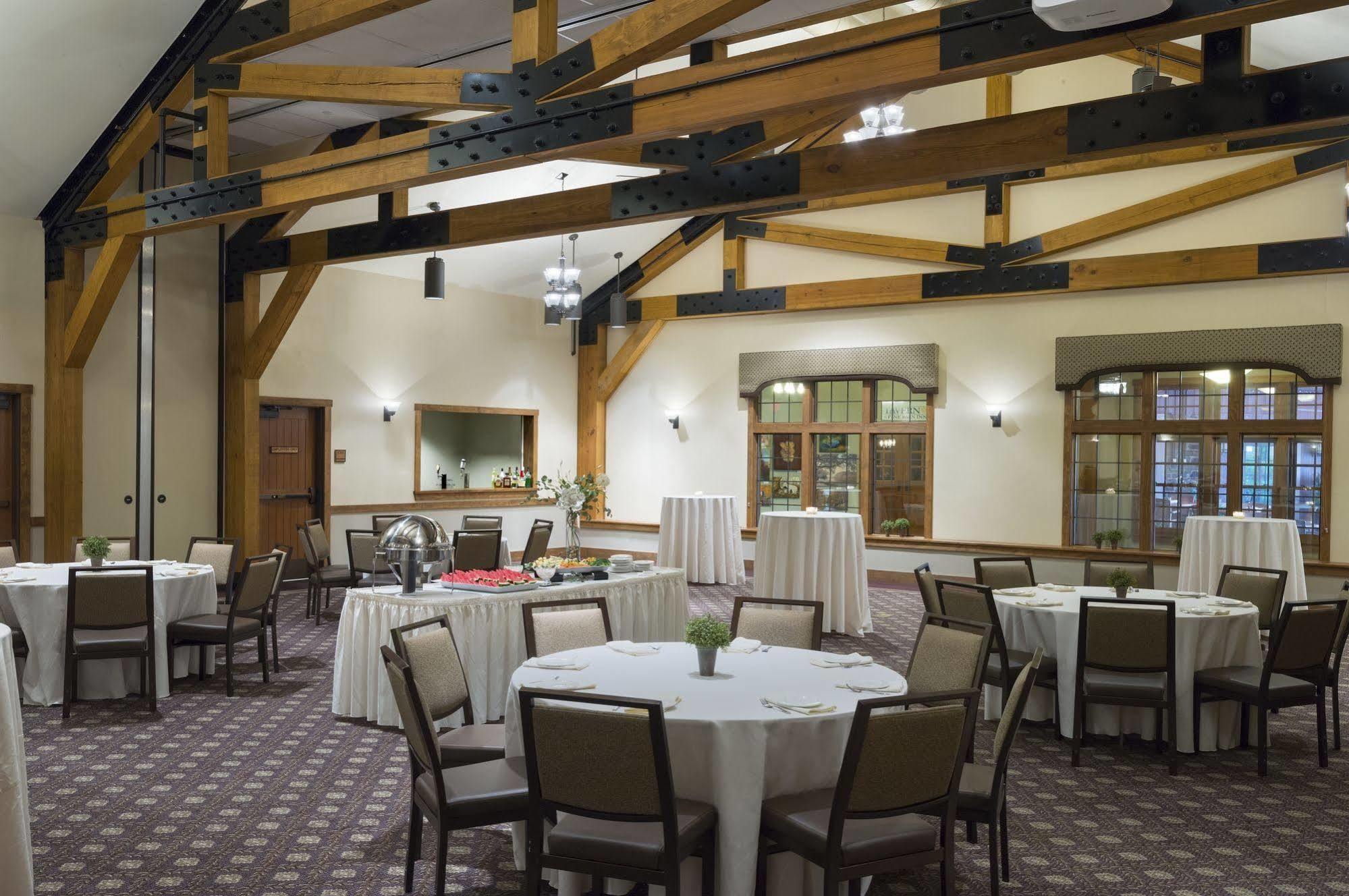 Pine Barn Inn Дэнвилл Экстерьер фото